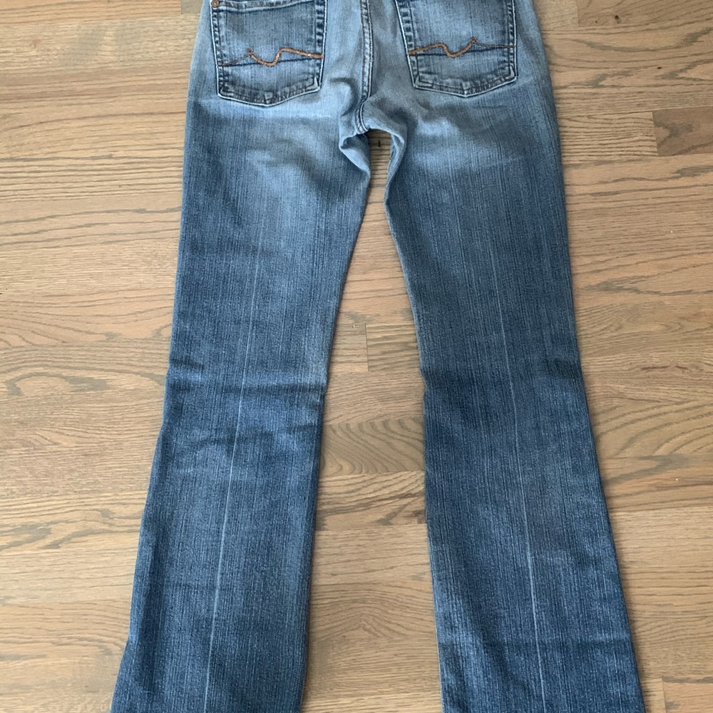 Designer Jean - Picture 2 of 2